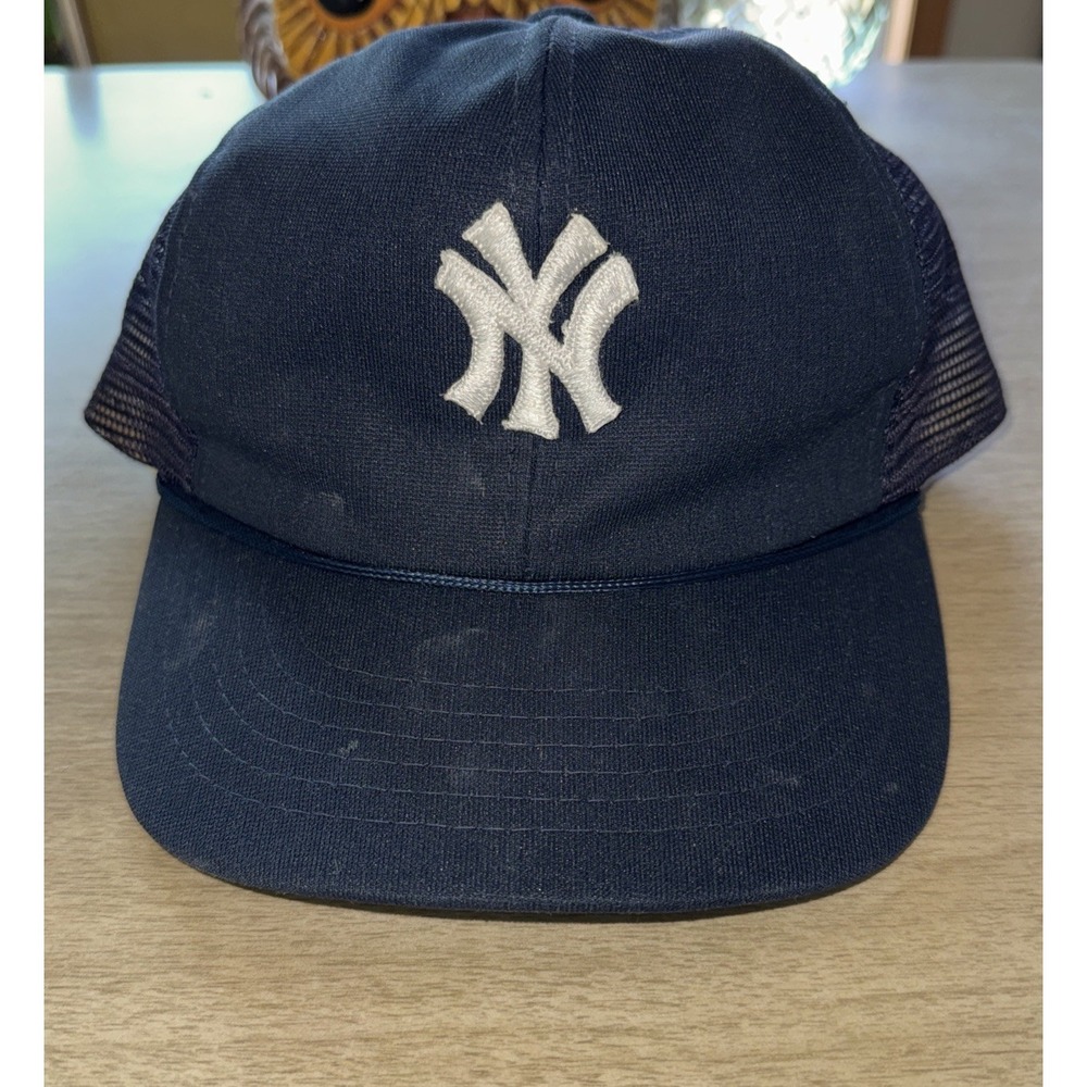 Vtg New York Yankees 80s Snapback Trucker Hat Navy Blue Mesh Cap MLB Rope Twins